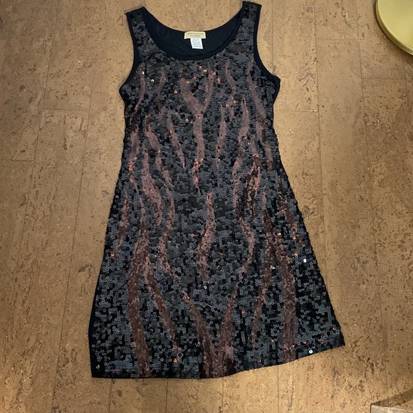 Moon Collection live in California! Black/brown sequins in front dress! Size S - Picture 10 of 10
